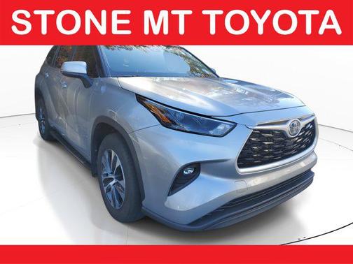 2024 Toyota Highlander Hybrid XLE