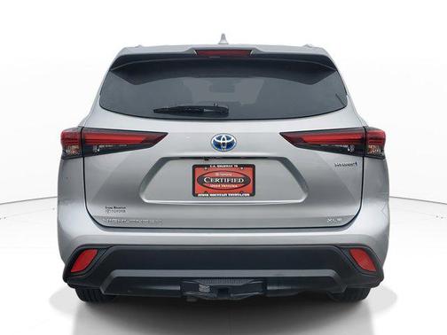 2024 Toyota Highlander Hybrid XLE