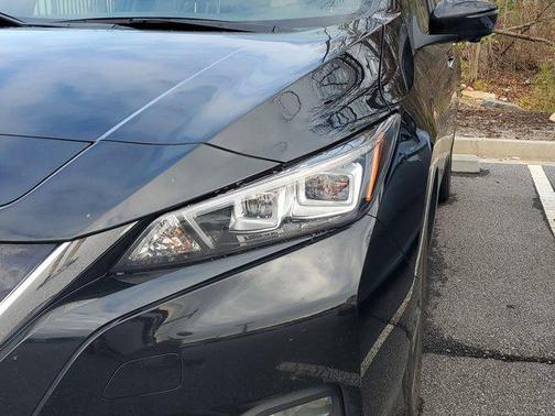 2022 Nissan Leaf SL PLUS 62 kWh