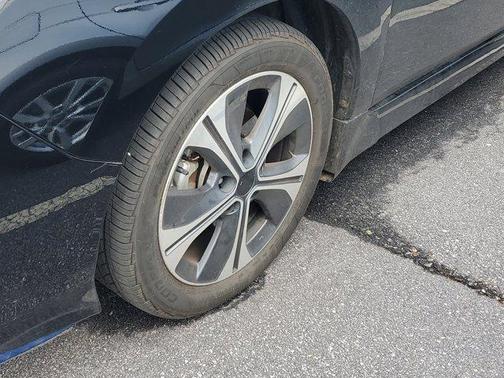 2022 Nissan Leaf SL PLUS 62 kWh