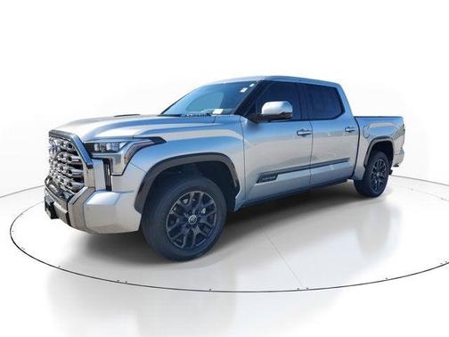 2024 Toyota Tundra Hybrid Platinum