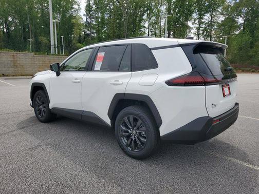 Ice Cap 2026 Toyota RAV4 XLE Premium