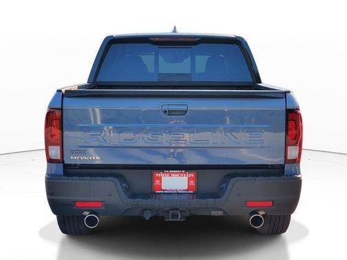2025 Honda Ridgeline Black Edition