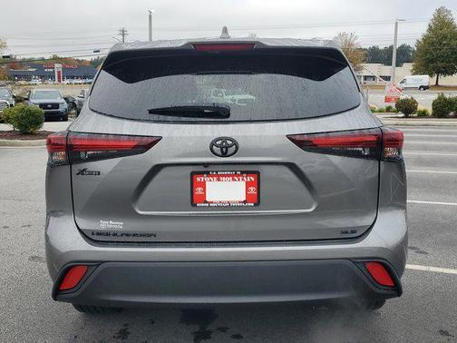 2025 Toyota Highlander XLE