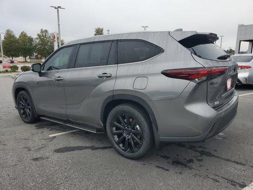 2025 Toyota Highlander XLE