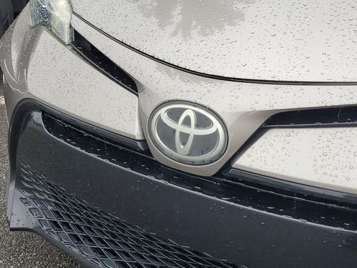 Tan 2017 Toyota Corolla L