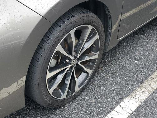 Tan 2017 Toyota Corolla L