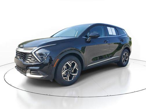 Ebony Black 2025 Kia Sportage LX