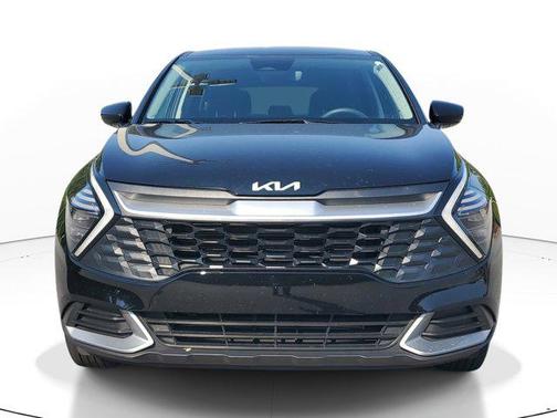 Ebony Black 2025 Kia Sportage LX