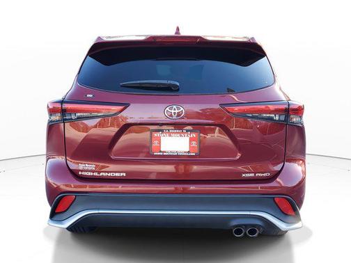 2021 Toyota Highlander XSE
