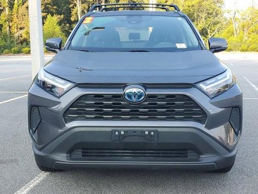 2022 Toyota RAV4 Hybrid XLE