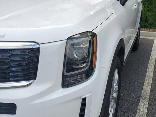 2022 Kia Telluride LX