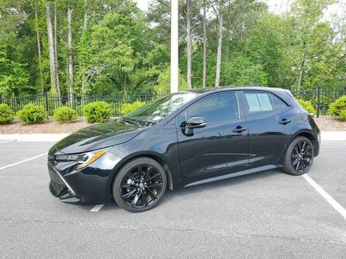 2022 Toyota Corolla Hatchback SE
