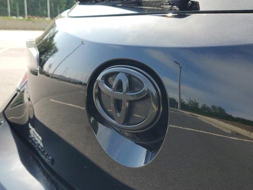 2022 Toyota Corolla Hatchback SE