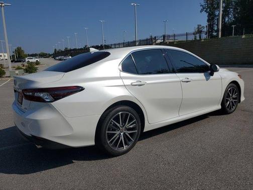 2023 Toyota Camry XLE