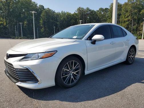 2023 Toyota Camry XLE