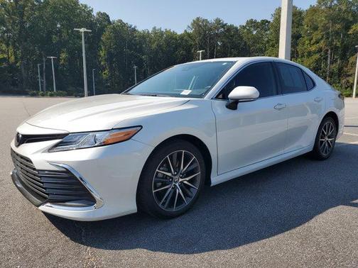 2023 Toyota Camry XLE