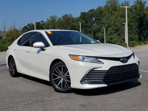 2023 Toyota Camry XLE
