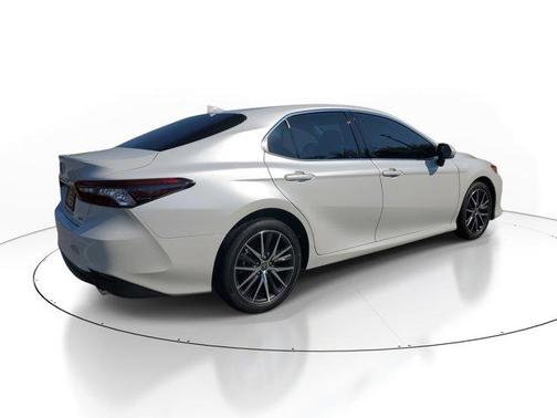 2023 Toyota Camry XLE