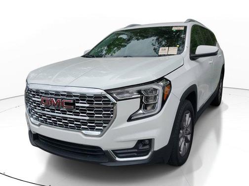Summit White 2024 GMC Terrain SLT