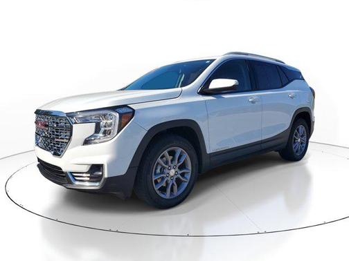 Summit White 2024 GMC Terrain SLT