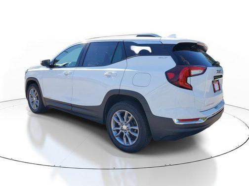 Summit White 2024 GMC Terrain SLT