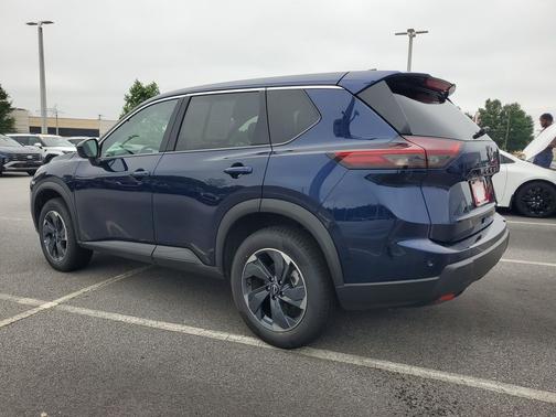 Deep Ocean Blue Pearl 2025 Nissan Rogue SV
