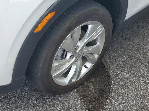 Summit White 2025 Buick Encore GX Preferred