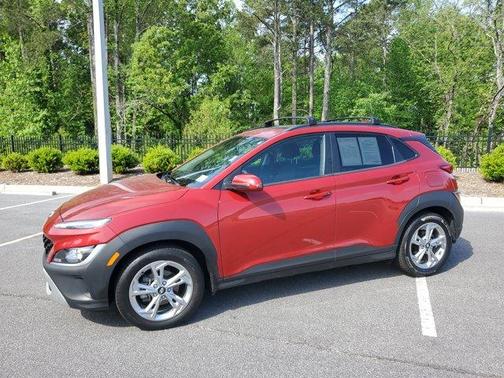 2022 Hyundai KONA SEL