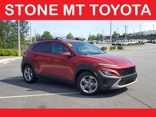 2022 Hyundai KONA SEL