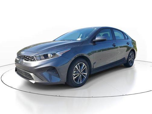 Gravity Gray 2024 Kia Forte LXS
