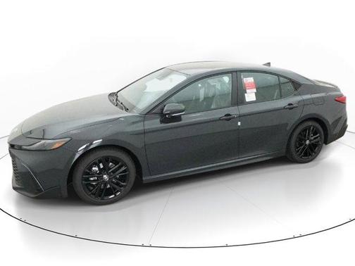 Underground 2026 Toyota Camry SE