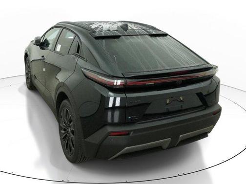 Midnight Black Metallic 2026 Toyota C-HR XSE