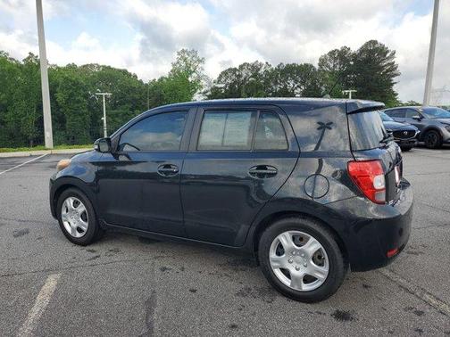 2013 Scion xD Base