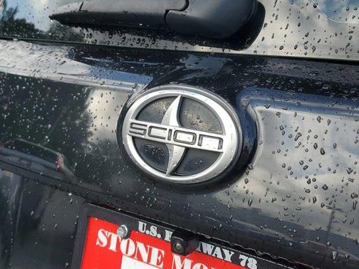 2013 Scion xD Base