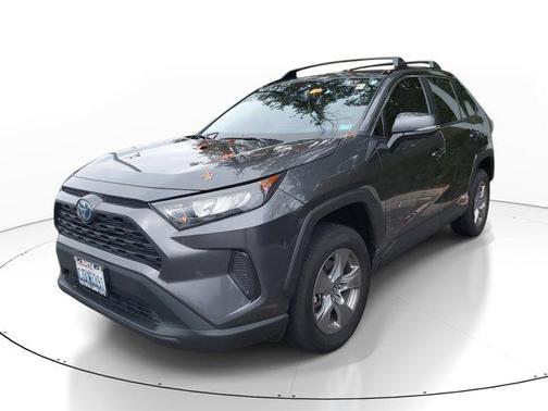 2022 Toyota RAV4 Hybrid LE