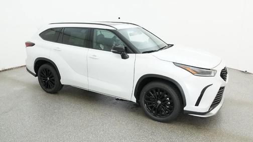 Wind Chill Pearl 2026 Toyota Highlander XSE