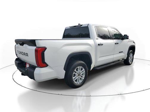 Ice 2023 Toyota Tundra SR5