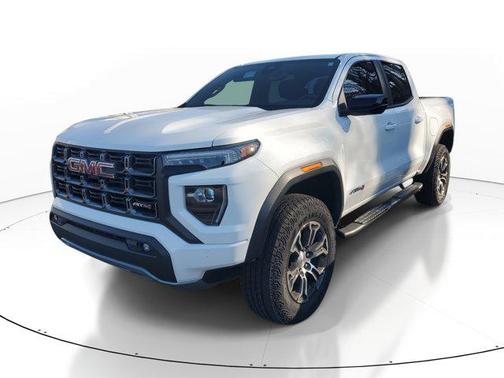 2024 GMC Canyon AT4