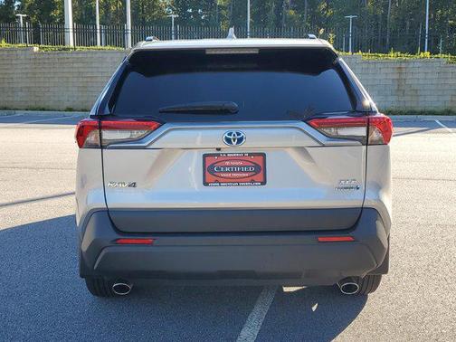 2024 Toyota RAV4 Hybrid XLE Premium