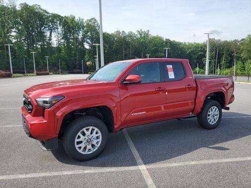2025 Toyota Tacoma SR5