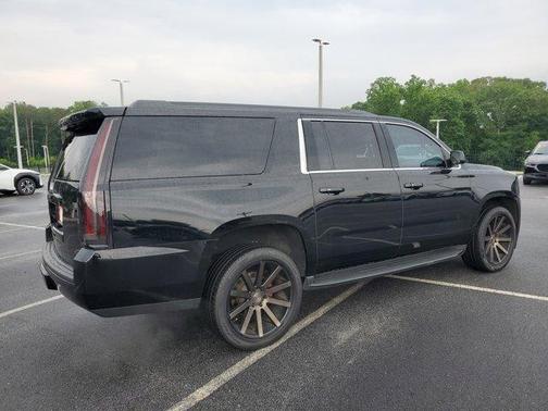 2018 GMC Yukon XL SLT