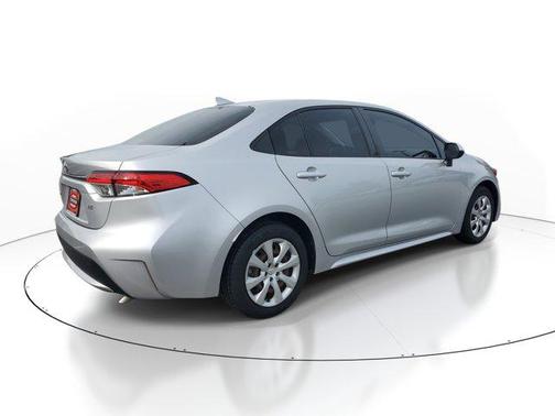 Classic Silver Metallic 2021 Toyota Corolla LE
