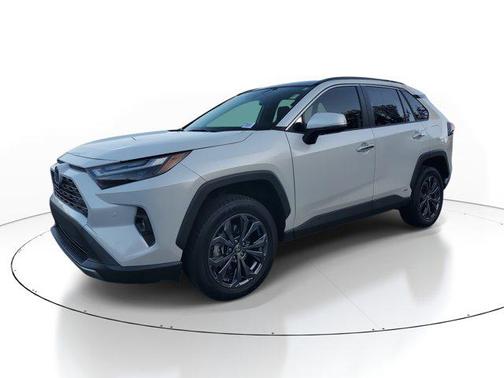2024 Toyota RAV4 Hybrid SE