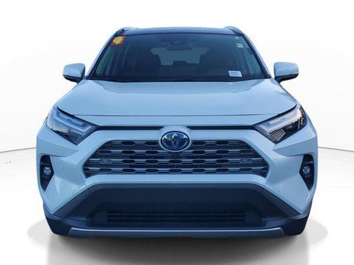 2024 Toyota RAV4 Hybrid SE