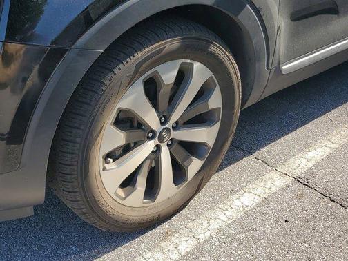 Ebony Black 2020 Kia Telluride S