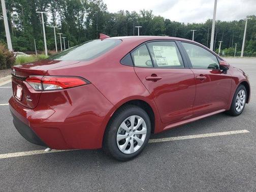 2025 Toyota Corolla Hybrid LE