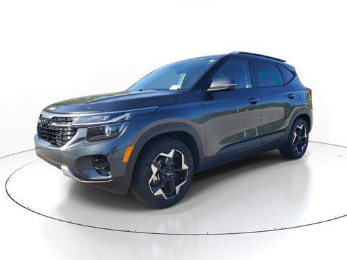 Gravity Gray 2025 Kia Seltos S