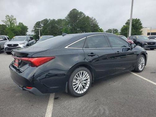 2020 Toyota Avalon Hybrid Limited