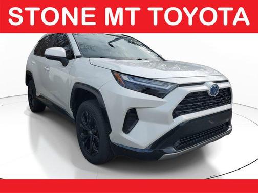 2022 Toyota RAV4 Hybrid SE